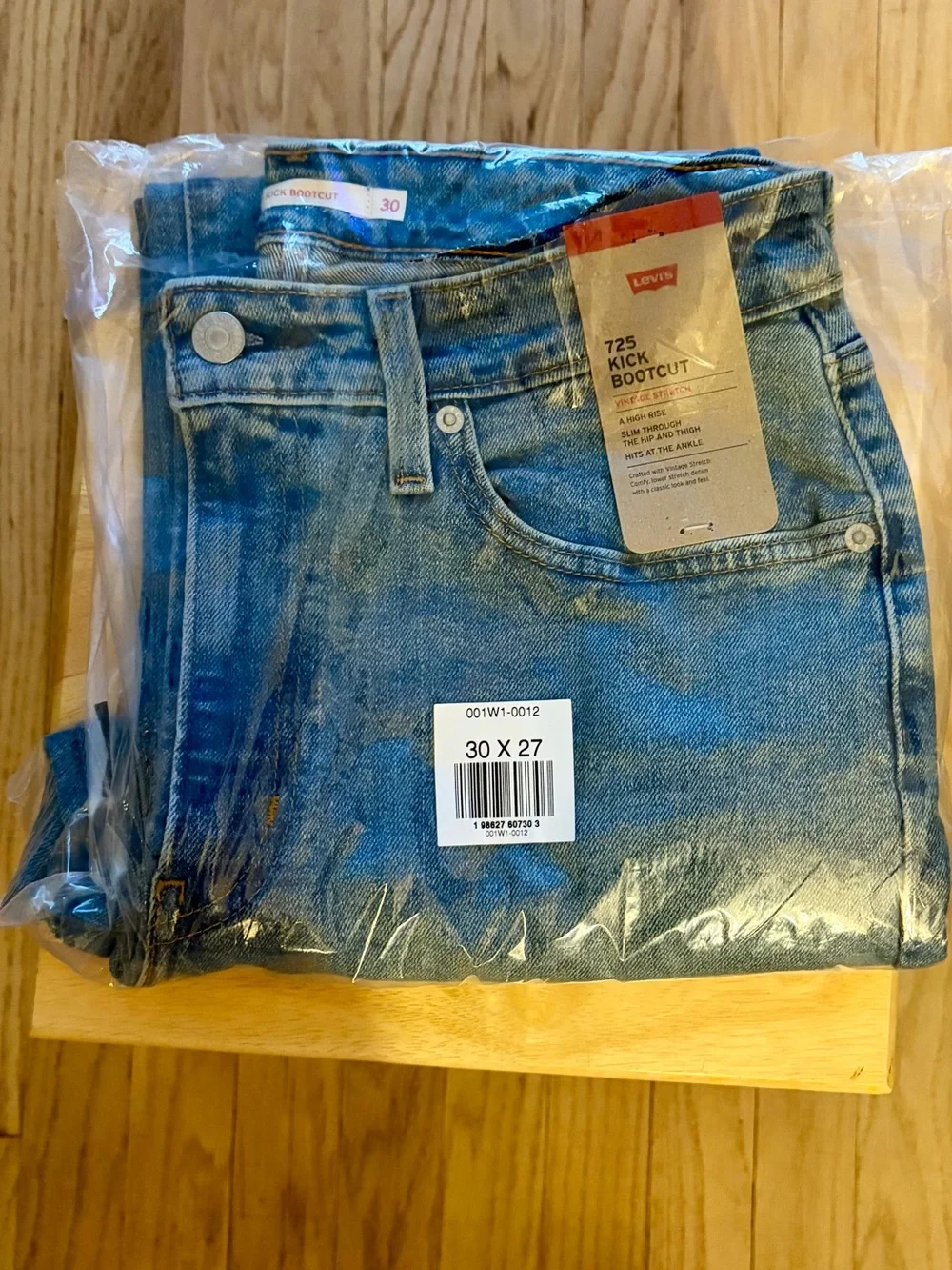 Levis ***brand new